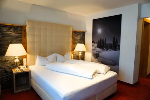 Double Room | Bathroom | Hair dryer, towels