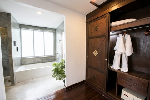 Villa, Beachside | Bathroom | Shower, designer toiletries, hair dryer, bathrobes