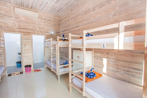bunk bed room