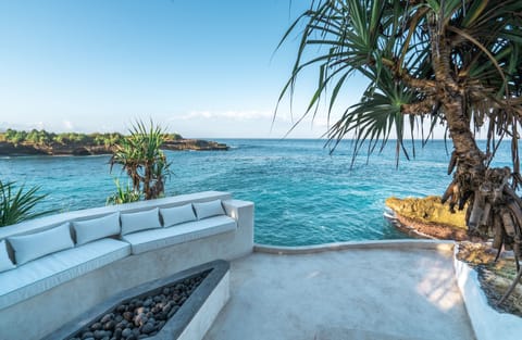 Luxury Villa, 5 bedrooms, ocean view, private pool | Beach/ocean view