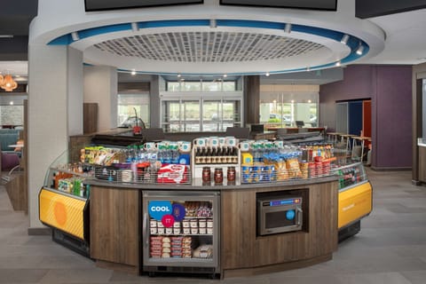 Snack bar
