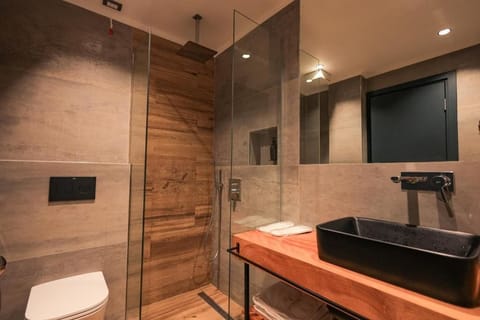 Free toiletries, hair dryer, slippers, towels