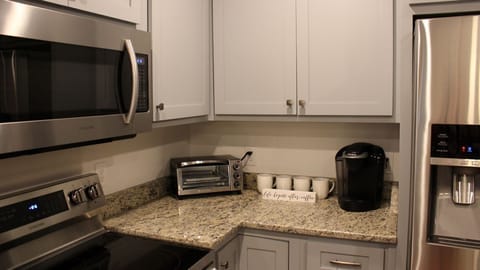 Keurig & toaster oven