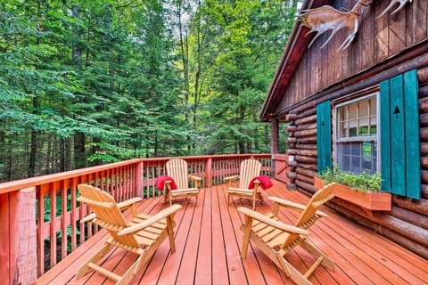Wilmington Vacation Rental | 3BR | 2BA | 1,400 Sq Ft | Stairs Required to Access