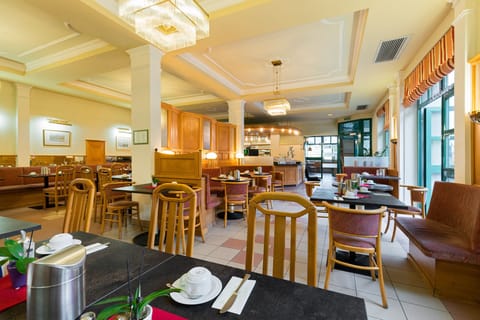 Cafe