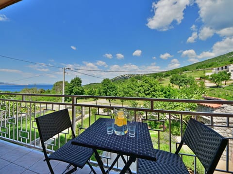 Cloud, Sky, Furniture, Property, Plant, Building, Table, Chair, Shade, Fence