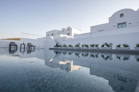 Sea and Sand sea front private villas