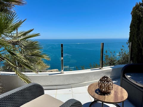 Balcony / terrace