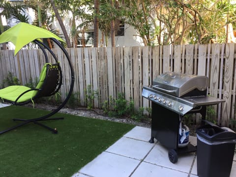 Large bbq. for guest's use