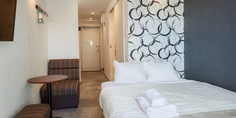 Double Room | Down comforters, desk, soundproofing, WiFi (free)