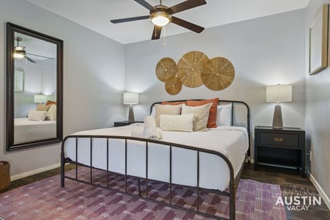 King bed with luxury hotel quality linens