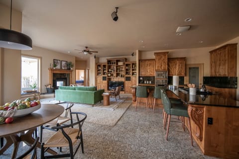 Living room with plenty of space for entertaining.