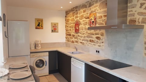 House, Garden View | Private kitchen