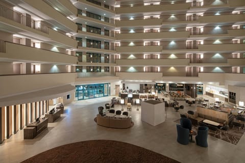 Lobby lounge