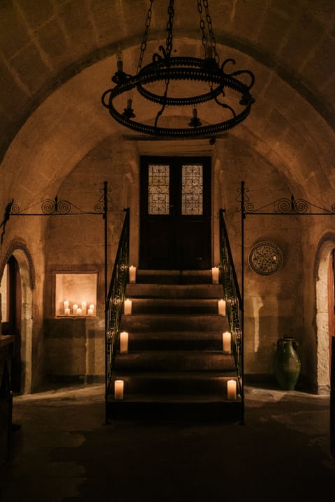 2 restaurants, breakfast, lunch, dinner served; Turkish cuisine