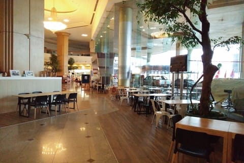 Cafe