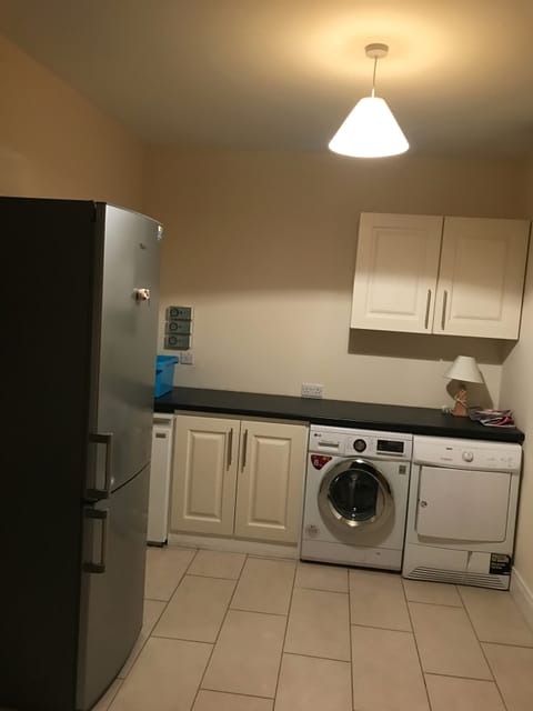 Large Utility room with laundry 