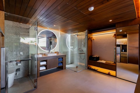 Studio pool villa | Minibar, in-room safe, individually decorated, individually furnished