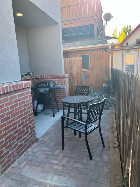 Outside patio and grill off the kitchen.