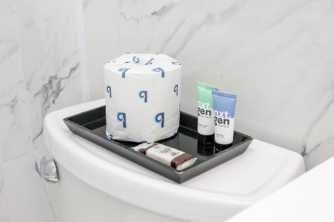 Shower, free toiletries, hair dryer, towels