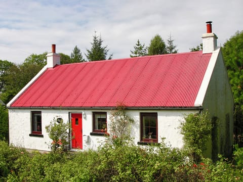 Charming holiday cottage on the west coast of Scotland | Haagwood Cottage, Kilberry, near Tarbert