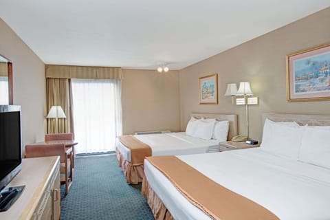 In-room safe, desk, iron/ironing board, free WiFi