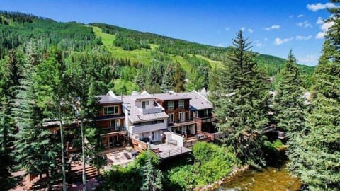 Condo, 2 Bedrooms | Exterior