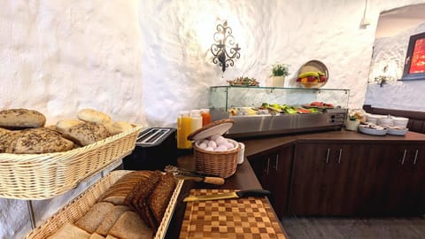 Daily cooked-to-order breakfast for a fee