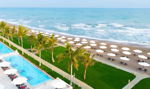 Private beach, sun loungers, beach umbrellas, beach towels