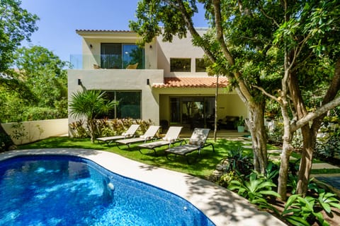 totally private oasis