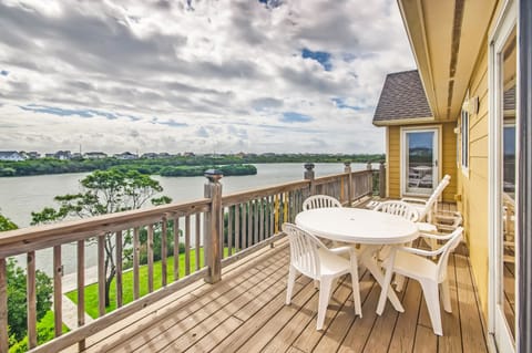 Surf-or-Sound-Realty-Shore-Sounds-Good-906-Deck