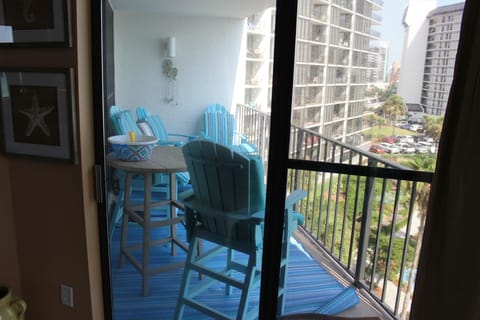 Large and Spacious Balcony to view the pools, waterfalls, beaches and oceans...