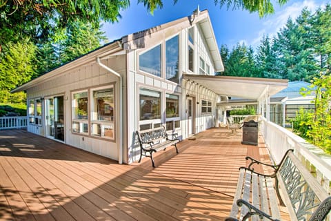 Brinnon Vacation Rental | 3BR | 2BA | Step-Free Access | 1,856 Sq Ft