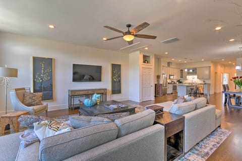 Waynesville Vacation Rental | 2BR | 2BA | Stairs Required | 1,500 Sq Ft