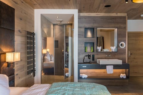 Design Suite | Premium bedding, in-room safe, individually decorated, desk