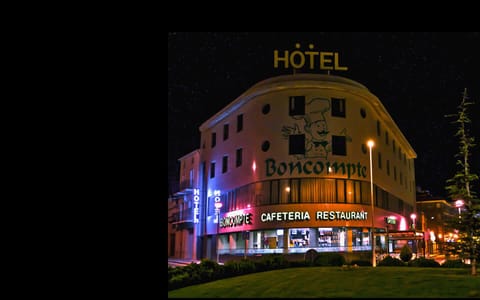 Front of property - evening/night
