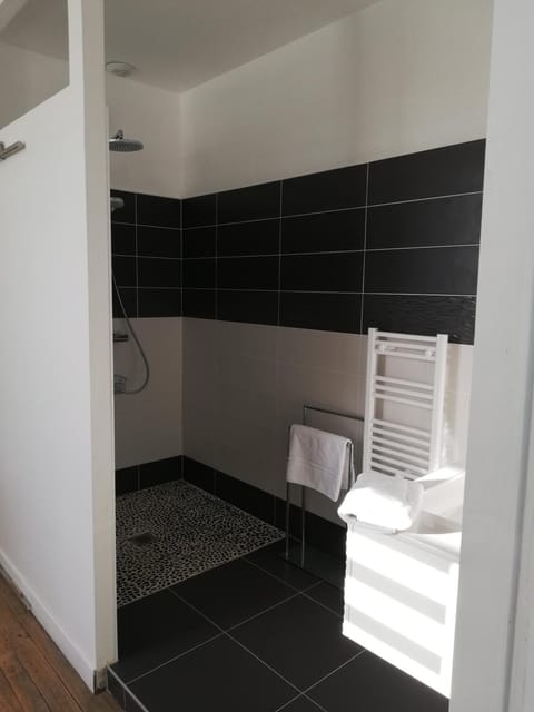 Free toiletries, hair dryer, towels, shampoo