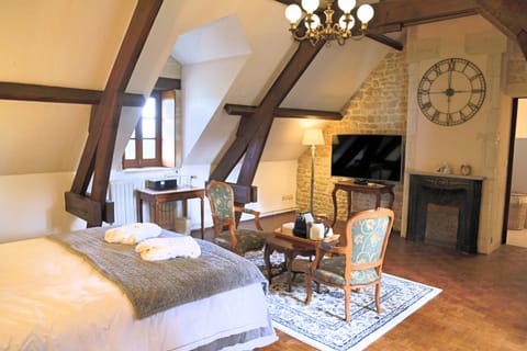 Superior Room | Premium bedding, in-room safe, individually decorated