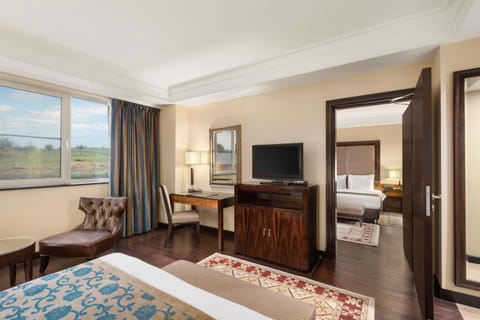 Premium bedding, minibar, in-room safe, desk