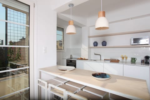 Living room / kitchen, floor 2.
