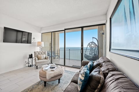 Come vacation at this modern oceanfront getaway with great views of the Atlantic
