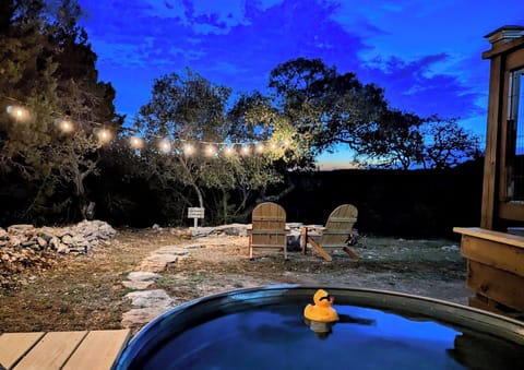 Immerse yourself into the refreshing plunge pool with a view! (June - October)