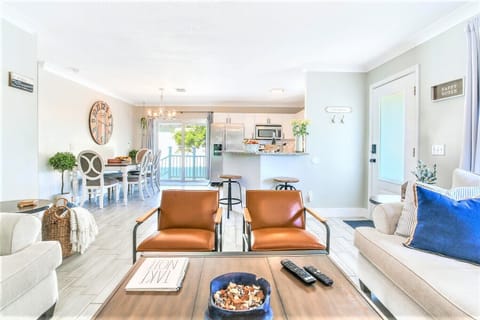 Living Rm