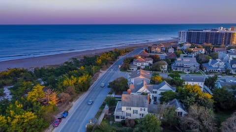 North End of the Boardwalk within Walking Distance
