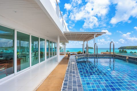 Outdoor pool, open 10:00 AM to 10:00 PM, sun loungers
