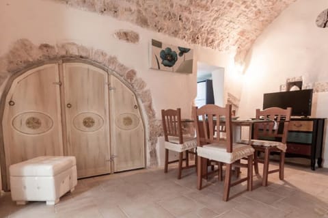 Apartment, 1 Bedroom, Non Smoking | Living area | TV