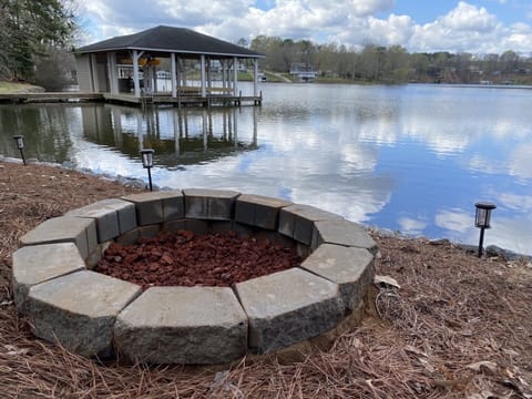 Fire pit at the lake shore