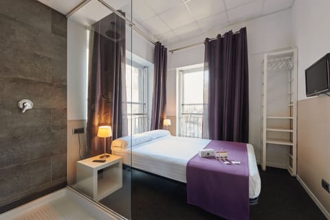 Standard Room | Soundproofing, free WiFi, bed sheets