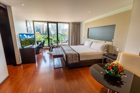 Premium bedding, down comforters, pillowtop beds, desk
