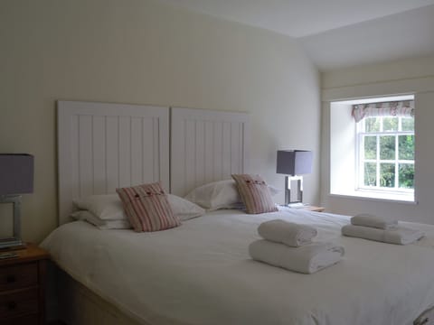 Double bedroom | Orchard Cottage, Garlieston, near Newton Stewart